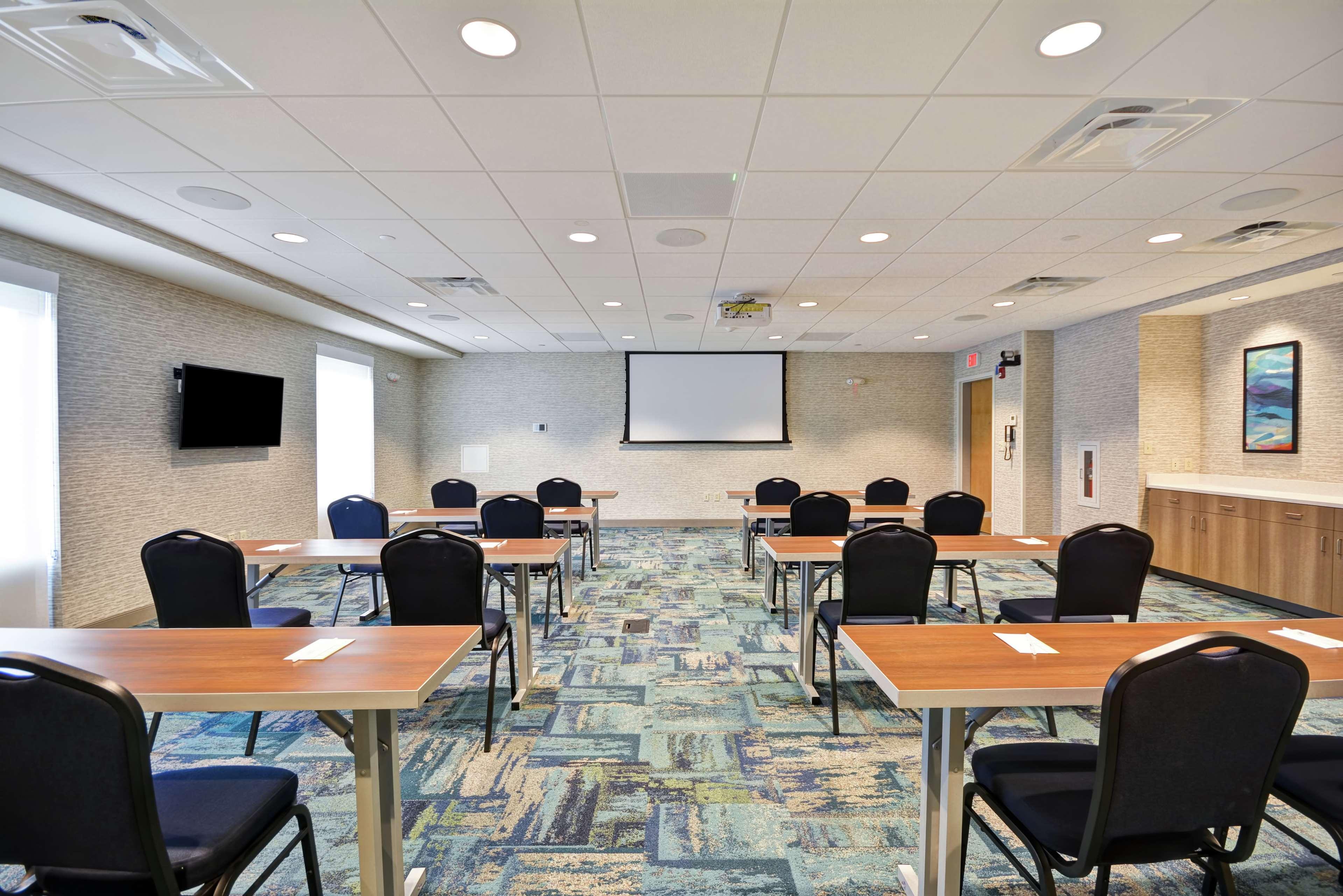 Home2 Suites By Hilton Portland Airport South Portland Eksteriør bilde