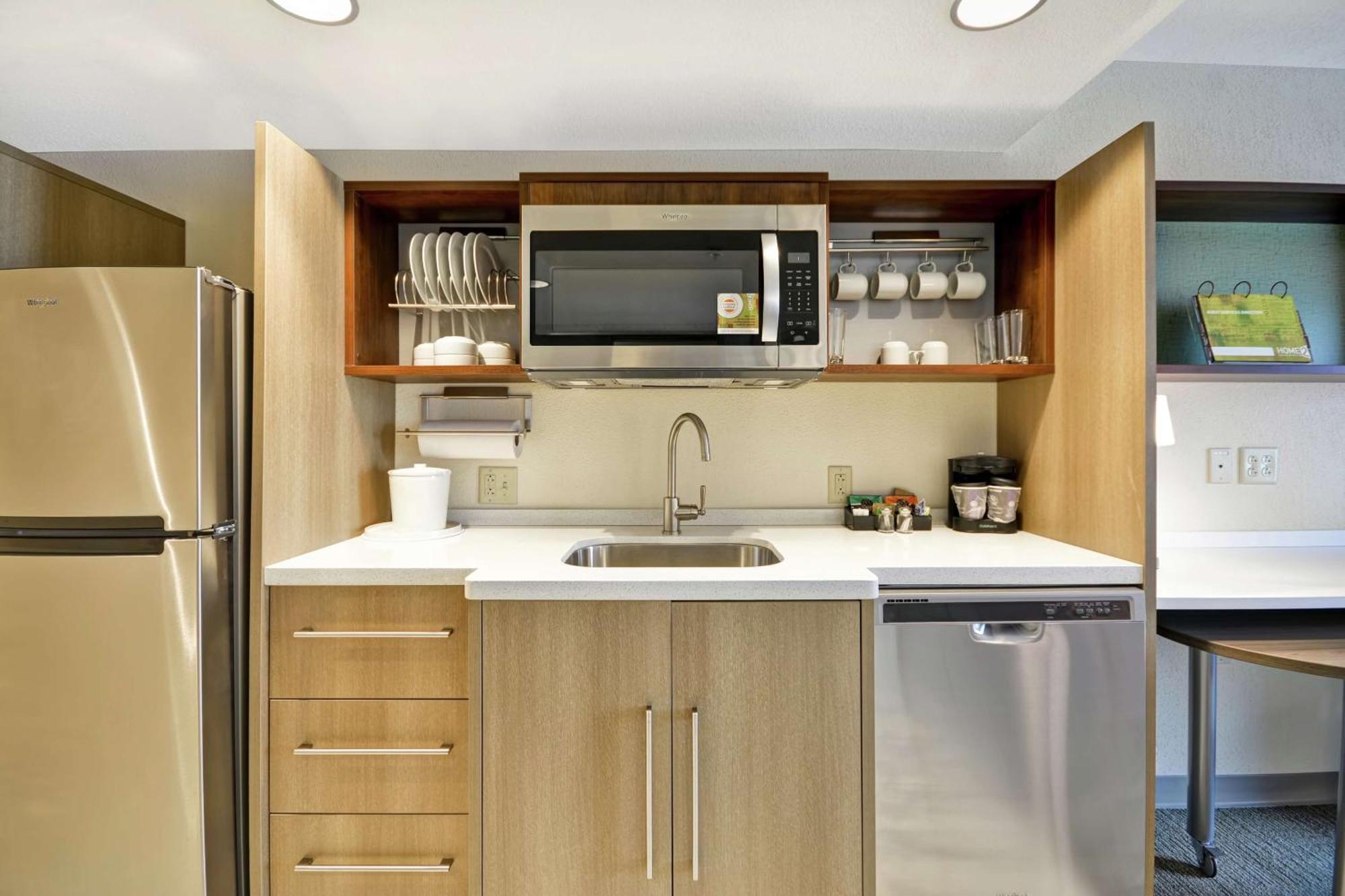 Home2 Suites By Hilton Portland Airport South Portland Eksteriør bilde